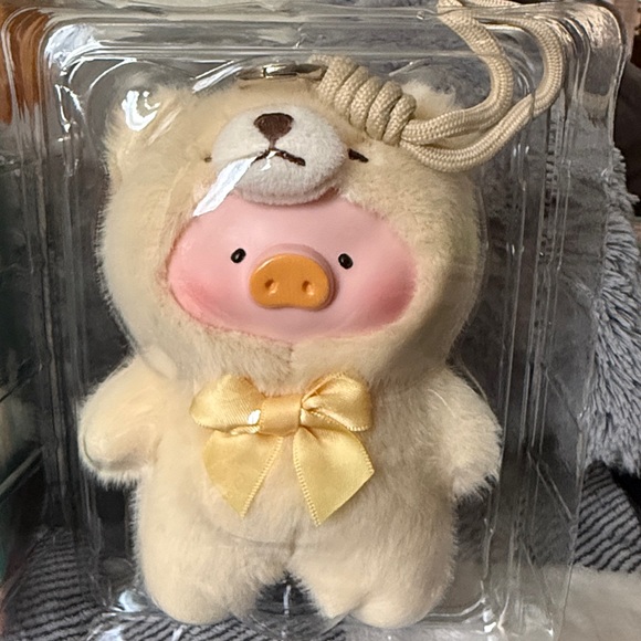 Lulu the Piggy Vintage Teddy Shop plush - Picture 3 of 4